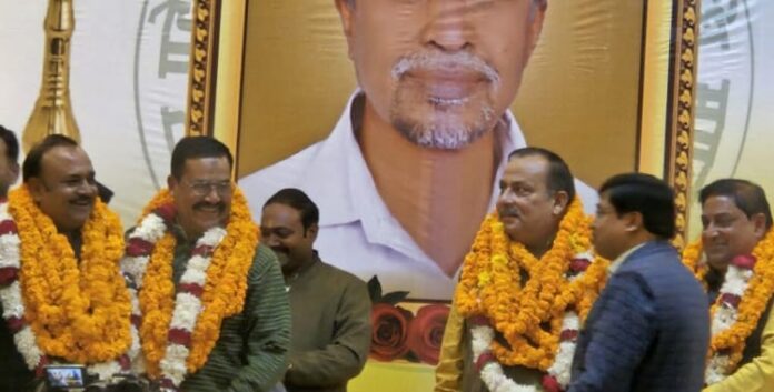 अबू फखर खां को श्रद्धांजलि सभा: व्यापार मंडल के नए अध्यक्ष गुड्डू केसरी नियुक्त