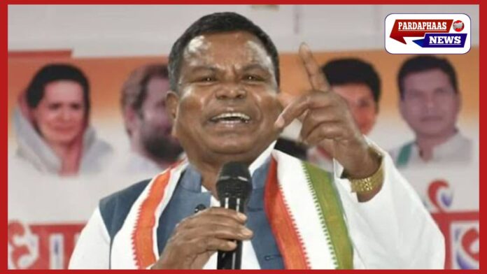 छत्तीसगढ़ विधानसभा में कवासी लखमा और अजय चंद्राकर के बीच नोकझोंक, जवाब पर गूंजे ठहाके