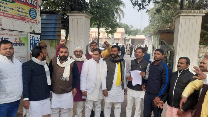 जिला योजना समिति की बैठक में जिला पंचायत सदस्यों का बहिष्कार, अपमान का लगाया आरोप