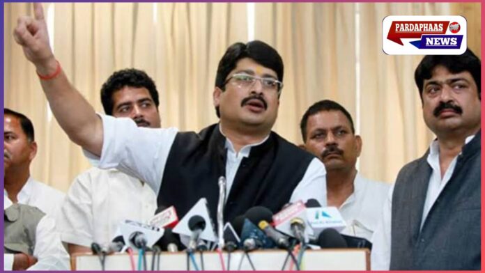 राजा भैया की महाकुंभ में अपील: हिंदू समाज को आत्मरक्षा और अस्तित्व के लिए जागरूक होना होगा