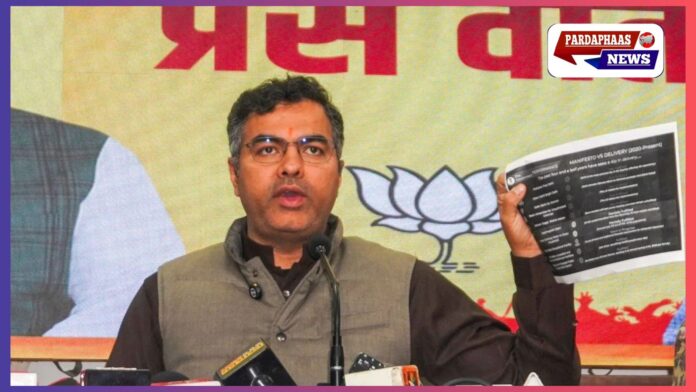 केजरीवाल पर हमले का आरोप और परवेश वर्मा का पलटवार: नई दिल्ली सीट पर सियासी जंग तेज