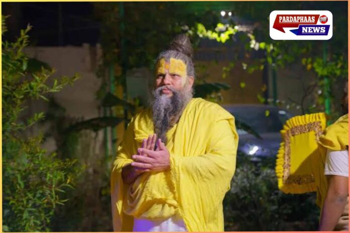 सूचना के बावजूद प्रेमानंद महाराज ने की पदयात्रा, भक्तों को दिए दर्शन