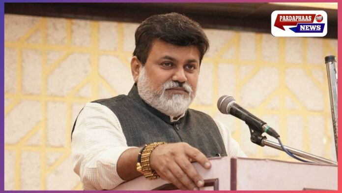 पुणे रेप केस: योगेश कदम के विवादित बयान पर राजनीति गरमाई, मंत्री उदय सामंत से मुलाकात की घोषणा
