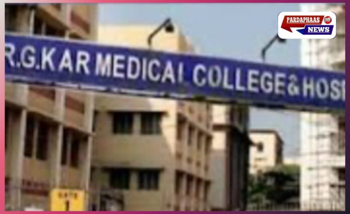 पश्चिम बंगाल में डॉक्टर के रेप और हत्या मामले में मां ने पीएम मोदी से न्याय की गुहार