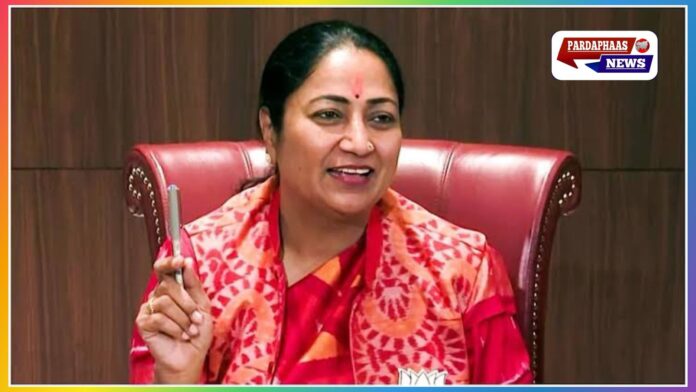 दिल्ली में महिलाओं को 2500 रुपये पाने का मौका: जानिए योजना की शर्तें और आवेदन प्रक्रिया