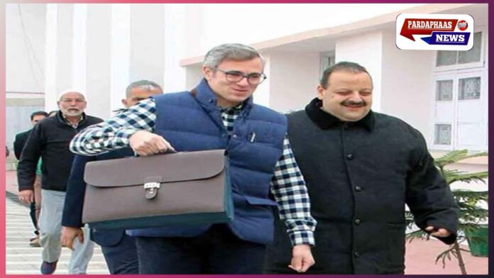 जम्मू-कश्मीर पर 1.25 लाख करोड़ का कर्ज, उमर अब्दुल्ला ने पेश किया पहला पूर्ण बजट