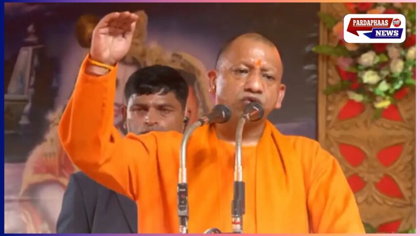 UP में महिलाओं की बढ़ती भागीदारी पर CM योगी का जोर, बोले – ‘एक भर्ती में ही 12 हजार बेटियों को पुलिस बल में जोड़ा’