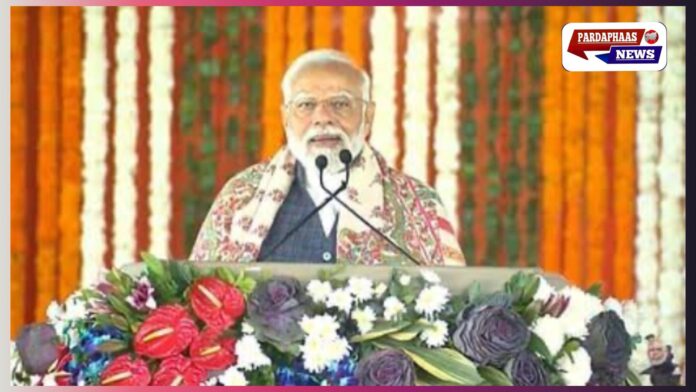 PM मोदी के वाराणसी दौरे की भव्य तैयारी: जनसभा में जुटेंगे 50 हजार से अधिक लोग, 3800 करोड़ की विकास परियोजनाओं की देंगे सौगात