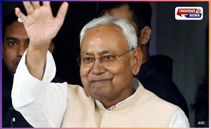 बिहार चुनाव 2025: नीतीश कुमार का 'डी-एम फॉर्मूला' – दलित और महिला वोटों पर फोकस, भीम महाकुंभ और महिला संवाद से चुनावी मैदान में पूरी ताकत से उतरे