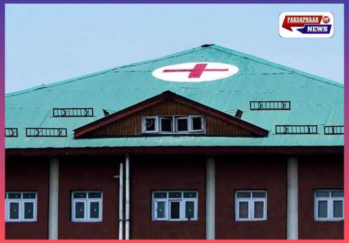 ऑपरेशन सिंदूर के बाद भारत-पाक सीमा पर बढ़ा तनाव, सीमावर्ती अस्पतालों की छतों पर बने रेड क्रॉस के निशान: क्या है इसका मतलब?