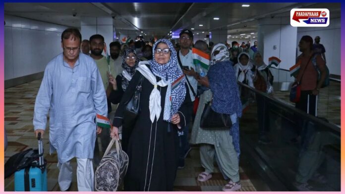 ईरान-इजराइल संघर्ष के बीच ऑपरेशन सिंधु के तहत मशहद से 285 भारतीय सुरक्षित स्वदेश लौटे