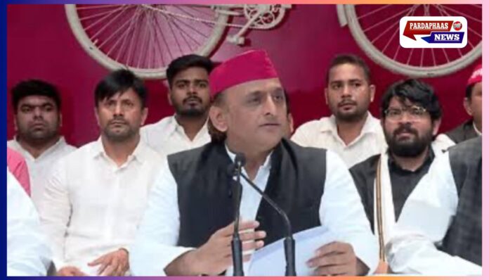 2027 की जंग का नया केंद्र पूर्वांचल: आजमगढ़ से सत्ता वापसी की तैयारी में जुटे अखिलेश यादव, 'PDA भवन' बना रणनीति का नया अड्डा