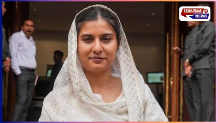 ADM पर अभद्रता का आरोप: कैराना सांसद इकरा हसन ने की शिकायत, मंडलायुक्त ने दिए जांच के आदेश