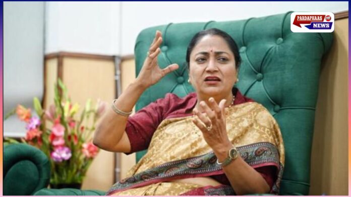 शालीमार बाग में जीर्णोद्धार के बाद शीश महल जनता को समर्पित, CM रेखा गुप्ता ने पूर्ववर्ती सरकार पर साधा निशाना