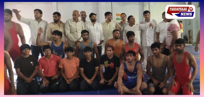 पहलवानों के लिए मसीहा बने सतपाल यादव, हर कदम पर दे रहे आर्थिक और नैतिक संबल
