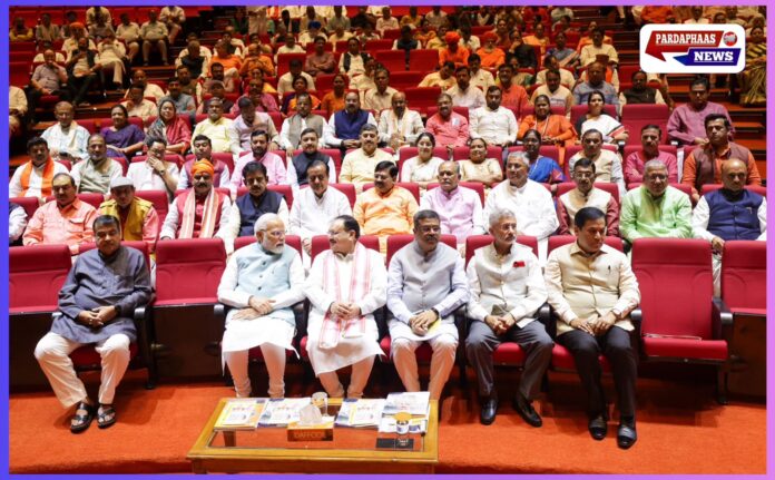 पीएम मोदी ने बीजेपी सांसदों को संसदीय तैयारी और जमीनी संपर्क पर जोर दिया — वर्कशॉप में सुझाए ‘टिफ़िन मीटिंग’ और रचनात्मक पहल
