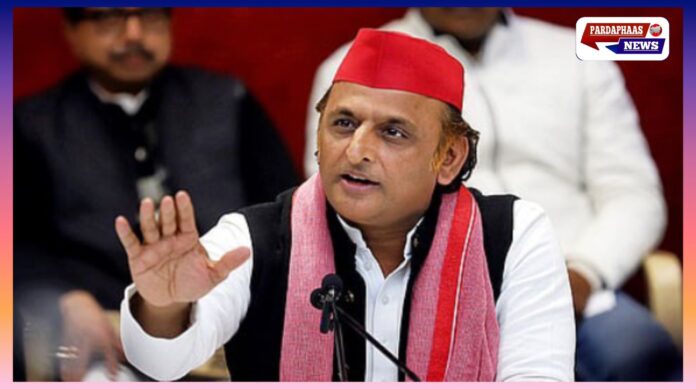 फर्जी वोटिंग पर अखिलेश यादव का बड़ा बयान – “आधार कार्ड को चिप से जोड़ो, तभी होंगे निष्पक्ष चुनाव”