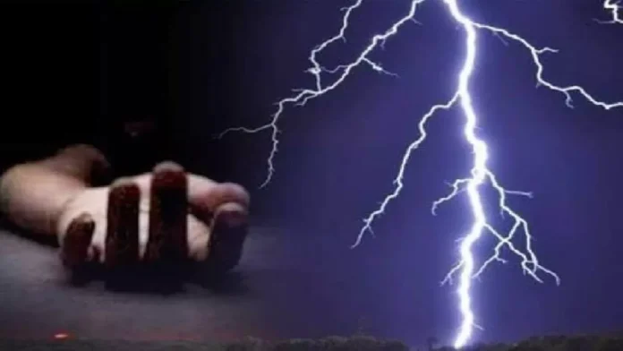 04_08_2022-lightning_died_22953118