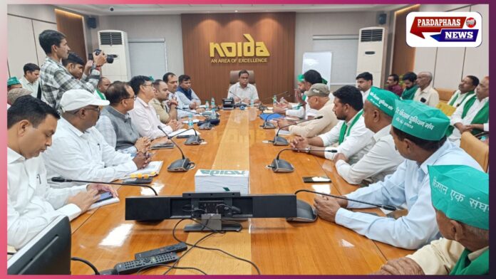 नोएडा प्राधिकरण से किसानों की वार्ता विफल, 3 नवंबर को महापंचायत की घोषणा नोएडा प्राधिकरण से किसानों की वार्ता विफल, 3 नवंबर को महापंचायत की घोषणा