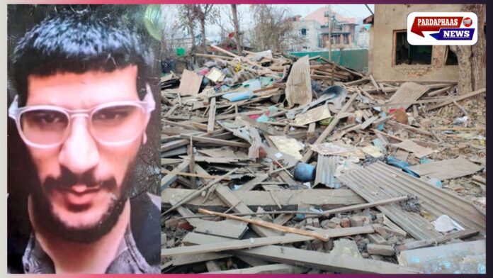 दिल्ली ब्लास्ट मामले में नया अपडेट: आतंकी उमर का घर ढहाया गया, परिवार से पूछताछ जारी