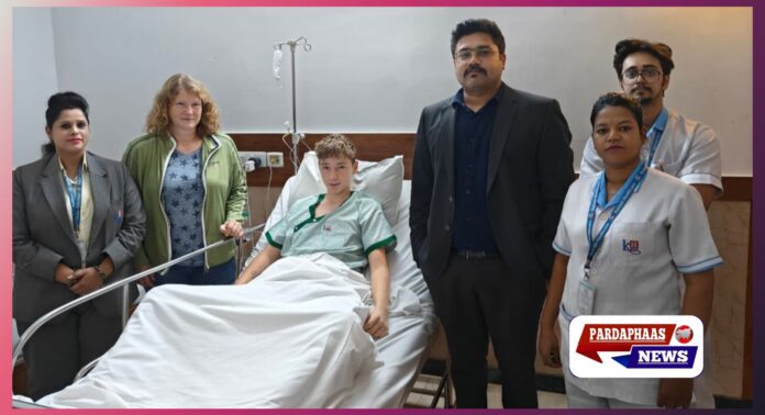 कैलाश अस्पताल की तत्परता से जर्मनी से आया 15 वर्षीय छात्र गंभीर स्थिति से बचा