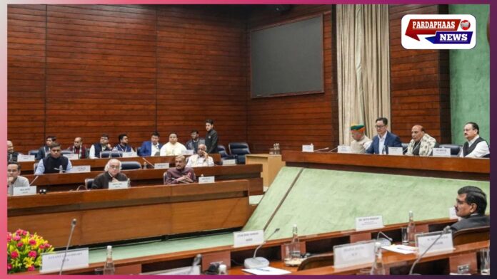 संसद का शीतकालीन सत्र — बढ़ा महौल, SIR पर टकराव की उम्मीद