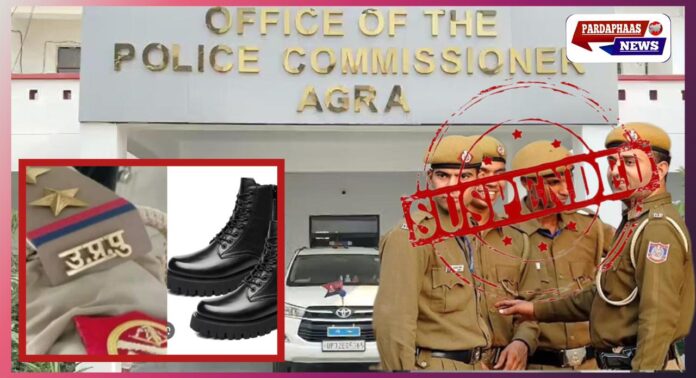 आगरा: CCTV में कैद—पुलिसकर्मियों ने दुकानदार से रिश्वत के बदले जूते मांगे, दो निलंबित
