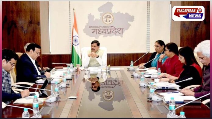 महिला एवं बाल विकास विभाग की समीक्षा बैठक: सुशासन, पारदर्शिता और महिला सशक्तिकरण पर CM का जोर