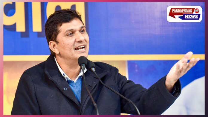 सावित्रीबाई फुले की जयंती पर विधानसभा में उनकी तस्वीर न लगना दुर्भाग्यपूर्ण: AAP