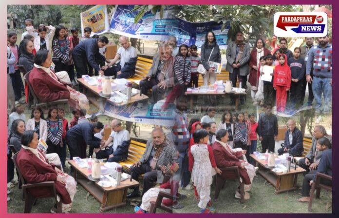 नोएडा: भागीरथी अपार्टमेंट सेक्टर-62 में श्री सेवा समिति ने आयोजित किया निशुल्क स्वास्थ्य शिविर — डॉक्टरों ने सर्दी में विशेष सावधानी बरतने का दिया निर्देश