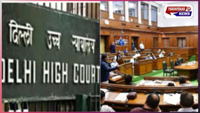 दिल्ली हाईकोर्ट में DU के ‘प्रोटेस्ट बैन’ को चुनौती: अनुच्छेद 14 और 19 के उल्लंघन का आरोप, DU–दिल्ली पुलिस–केंद्र से जवाब तलब