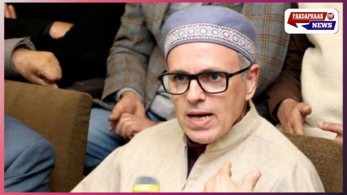 जम्मू में शादी समारोह के दौरान फारूक अब्दुल्ला पर जानलेवा हमला नाकाम, बाल-बाल बचे; सुरक्षा में चूक पर उठे सवाल