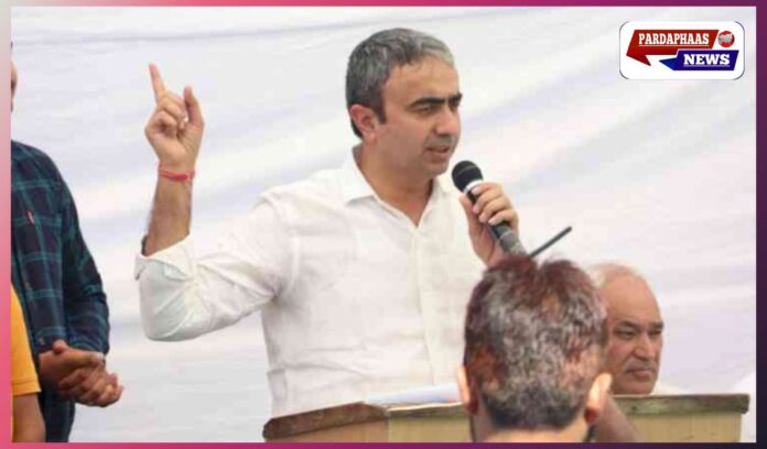 हरियाणा में LPG गैस संकट पर AAP का हमला, अनुराग ढांडा बोले– 7–9 घंटे लाइन के बाद भी नहीं मिल रहा सिलेंडर, कालाबाजारी से जनता परेशान