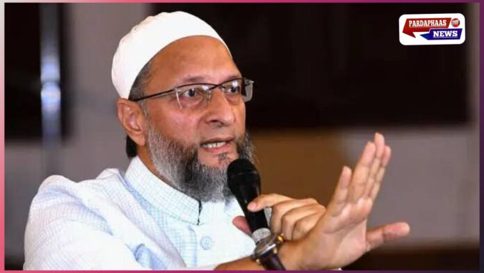 वाराणसी रोजा विवाद पर ओवैसी का हमला: ‘नाव पर इफ्तार से भावनाएं आहत कैसे?’—अमेरिका-इजराइल पर भी साधा निशाना