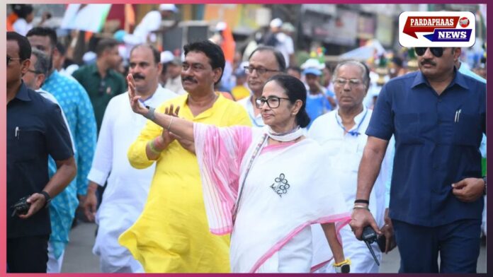 भवानीपुर में ममता बनर्जी का चुनावी फोकस तेज, भाजपा-सुवेंदु पर सीधा वार; TMC ने शुरू किया हाइपर-लोकल कैंपेन